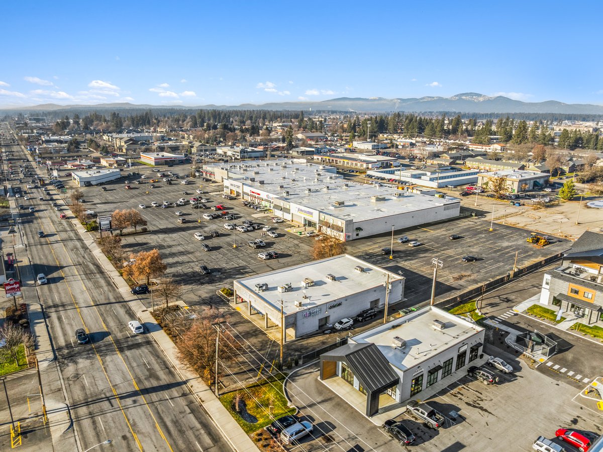 DroneVideos_com's tweet photo. From Cincinnati to Coeur d'Alene, https://t.co/ml2KR40gbw is the trusted choice for commercial real estate photography and video nationwide. 
Schedule online and receive professionally edited visuals in as little as 1-Business Day.
Get started at https://t.co/Y0OMzeG1sO today! https://t.co/72zJfn8wbZ