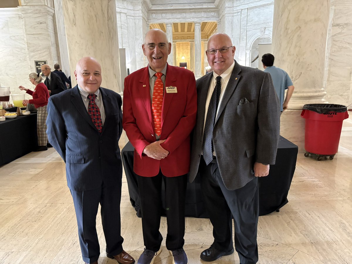 AARPWV's tweet photo. Thanks to everyone working under the dome who joined us today for our annual Open House Luncheon at the WV State Capitol to help kick off the @wvlegislature 60-day Regular Session. #wvlegis https://t.co/eM1or4jQfy