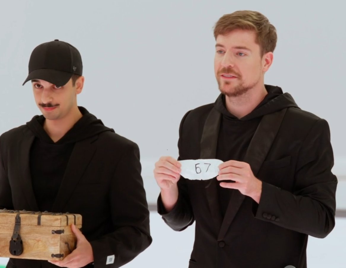 Jam2go's tweet image. In one of the “games,” contestants had to figure out the color dot on the back of their heads. They all just teamed up because there's no incentive to lie. 

So he just pulled random numbers out of a box to eliminate people.

They spent $100 million on this and didn't playtest it