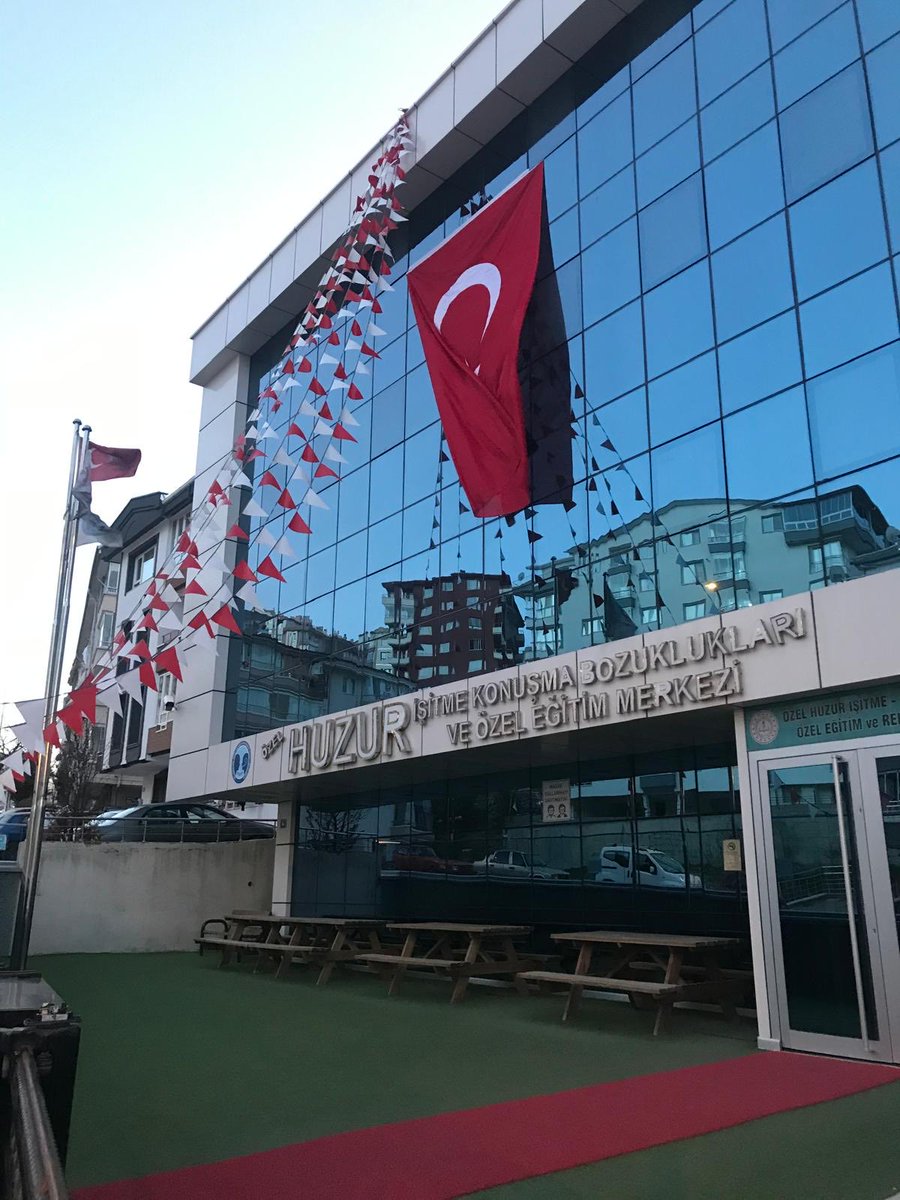 EgitimOzel28888's tweet photo. Huzur Özel Eğitim’in kapıları, her çocuğun gelişimine sevgi ve sabırla açılıyor. https://t.co/jWXOYwfN5C