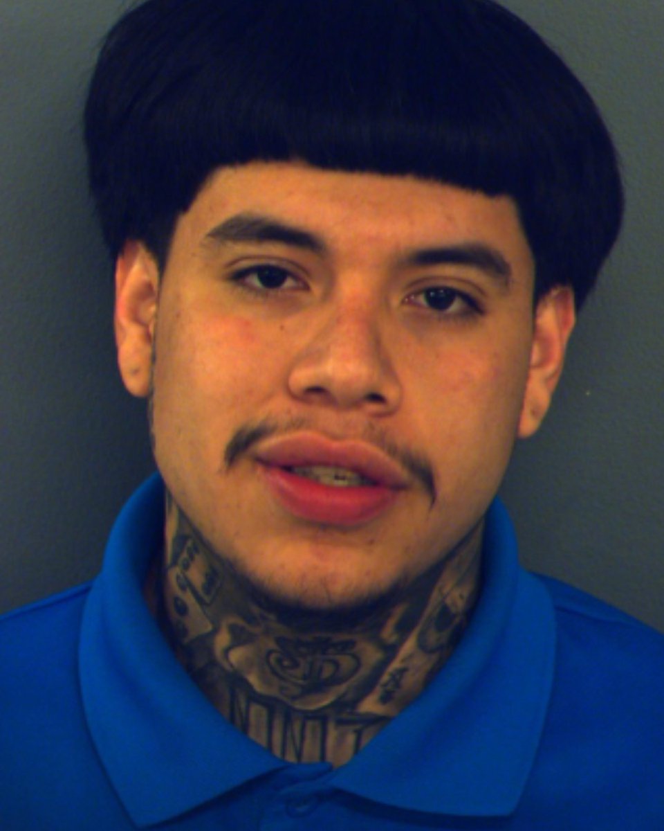 KFOX14's tweet image. NEW🚨Two people have been arrested in connection with Saturday night's shooting outside the El Guapo Bar in Northeast El Paso. It is unknown if the 27-year-old victim suffered any injuries. kfoxtv.com/news/local/two… #Crime #Arrest #GunViolence #NortheastElPaso
