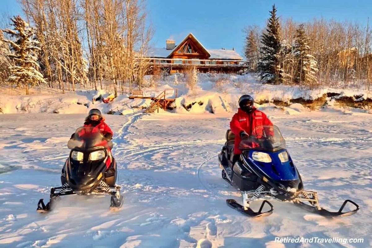 TravelAtWill's tweet image. We enjoyed the winter beauty of the Yukon on a stay at the lovely @innonthelakeYXY  resort. retiredandtravelling.com/winter-adventu…  #TTOT #TRLT