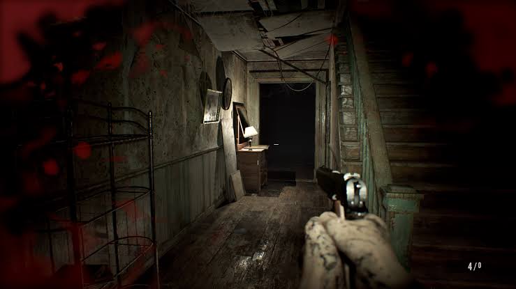 Resident Bio Evil tweet media