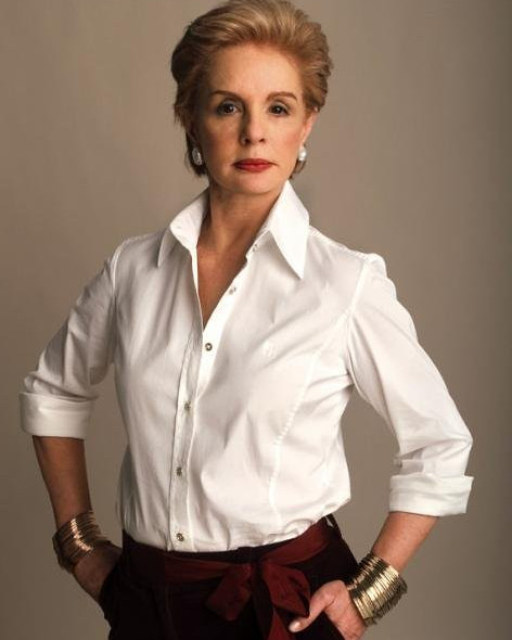 "La elegancia y el estilo no tienen nada que ver con el dinero".

- Carolina Herrera