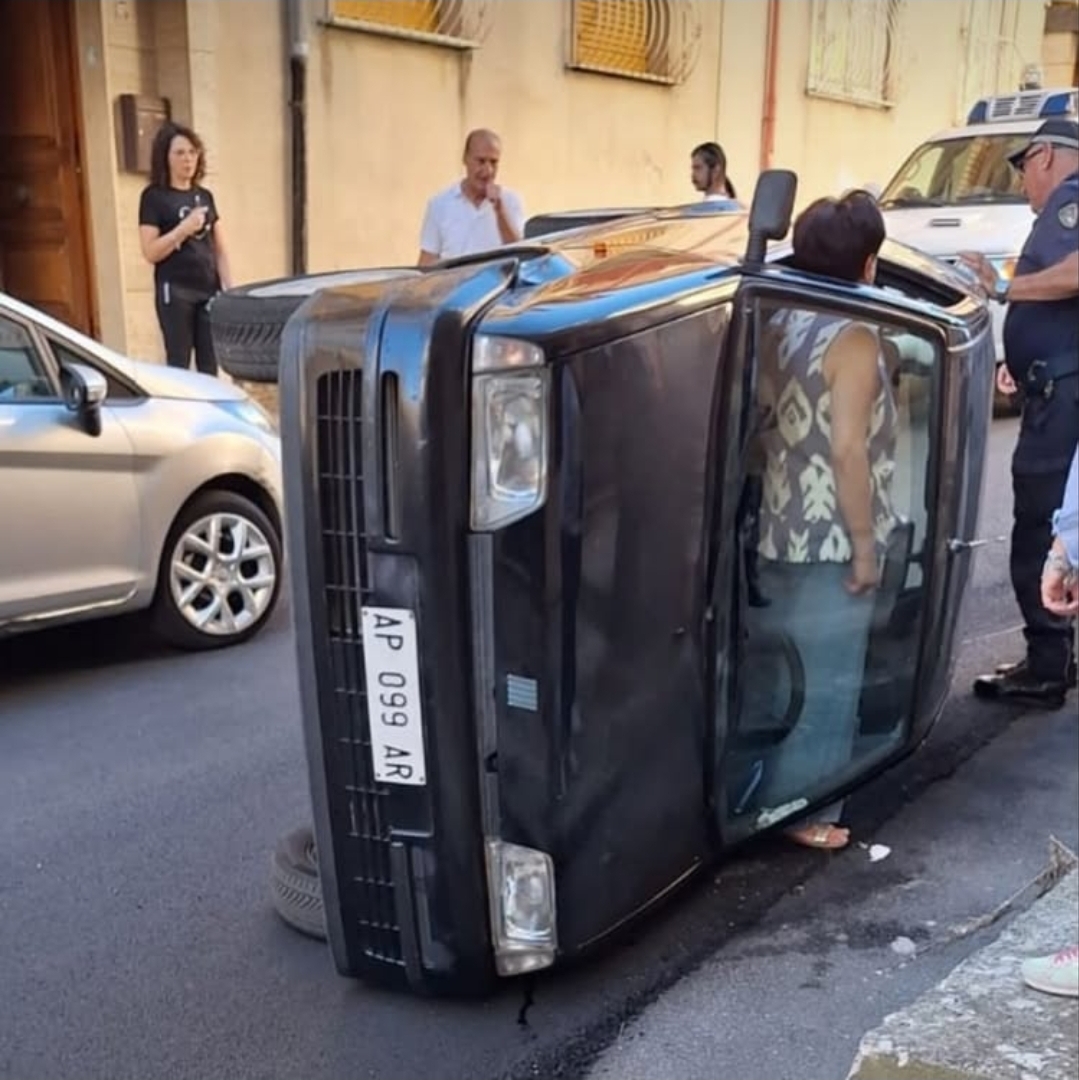 You can't park there.