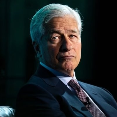 Steph_iscrypto's tweet image. 💥BREAKING:

🇺🇸 $4 TRILLION JPMORGAN EXPECTS THE FEDERAL RESERVE TO HIKE INTEREST RATES IN 2027.