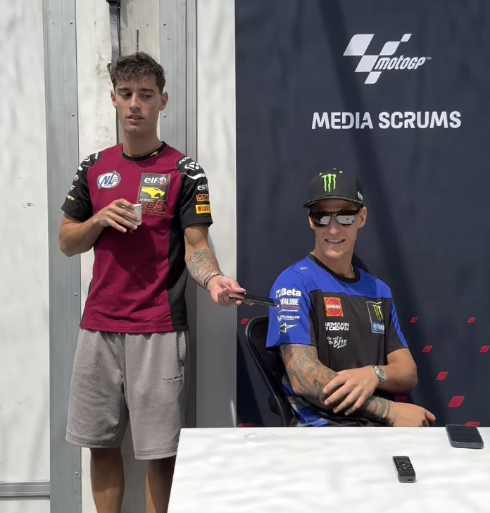 germax33's tweet image. Fabio Quartararo, junto a su amigo y mánager Thomas Maubant (Tom), han abierto una agencia de gestión deportiva. Además de Fabio, el primer piloto al que van a gestionar la carrera deportiva será el italiano Tony Arbolino, otro gran amigo del francés
#MotoGP