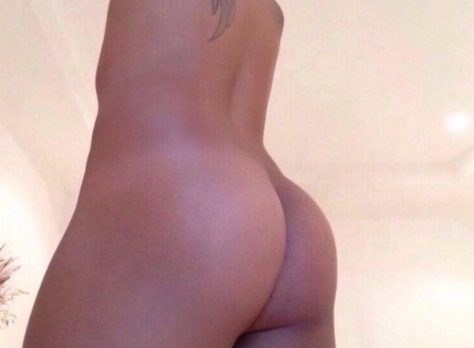 Cara, Verga y Culo 
Comenta que me quieres ver usar en un video 😈<a href="/EncuentroGayMty/">Encuentro🏳️‍🌈GAY🏳️‍⚧️Monterrey</a> <a href="/CortosgayX/">CORTOS GAY</a> <a href="/GaySexGang/">GAY SEX GANG</a> <a href="/gayporn_videos/">🏳️‍🌈🔞Gay Porn Videos🔞🏳️‍🌈</a>