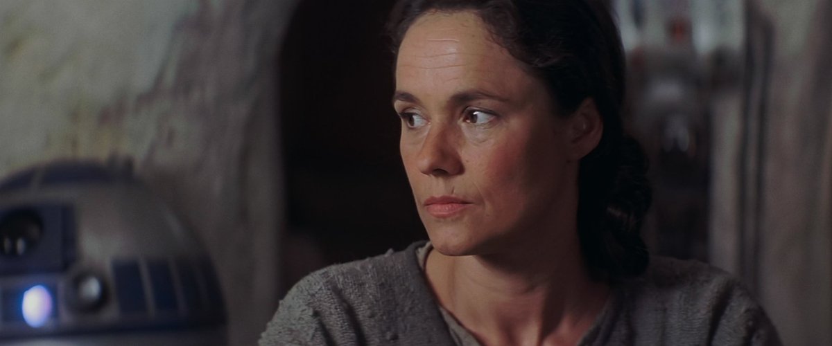 mightydudbolt's tweet image. One reason The Phantom Menace's storytelling is so compelling is because  it is so thematically complex, with many intermeshing layers. An example:

Padme appeals to the Senate for help, but she is thwarted by procedural rules. Simultaneously, Qui-Gon is appealing to the Jedi…