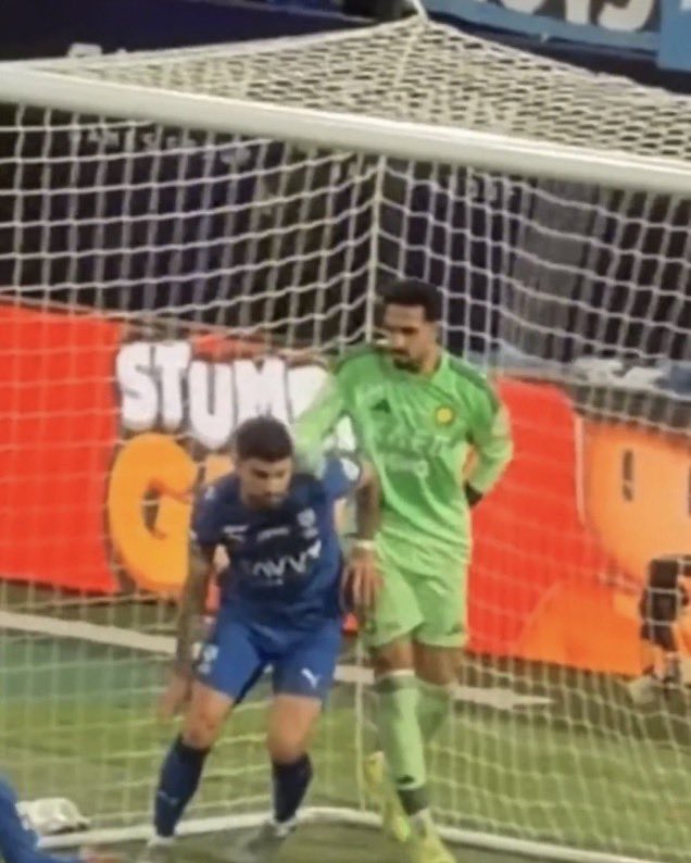 33rw2's tweet image. طرد                                  مافيها شي بالغلط🥺💞