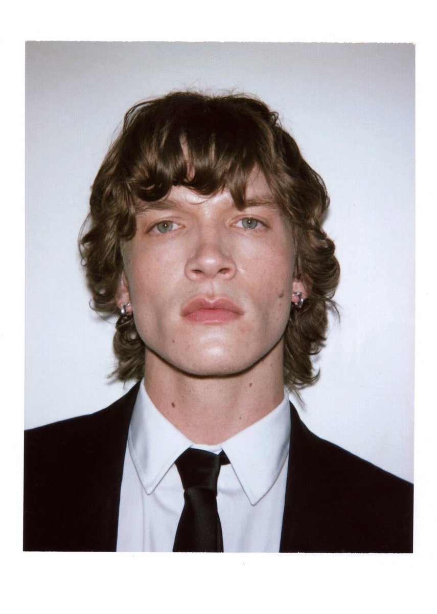 cmrnmonaghan's tweet image. i just love when my faves serve mugshots