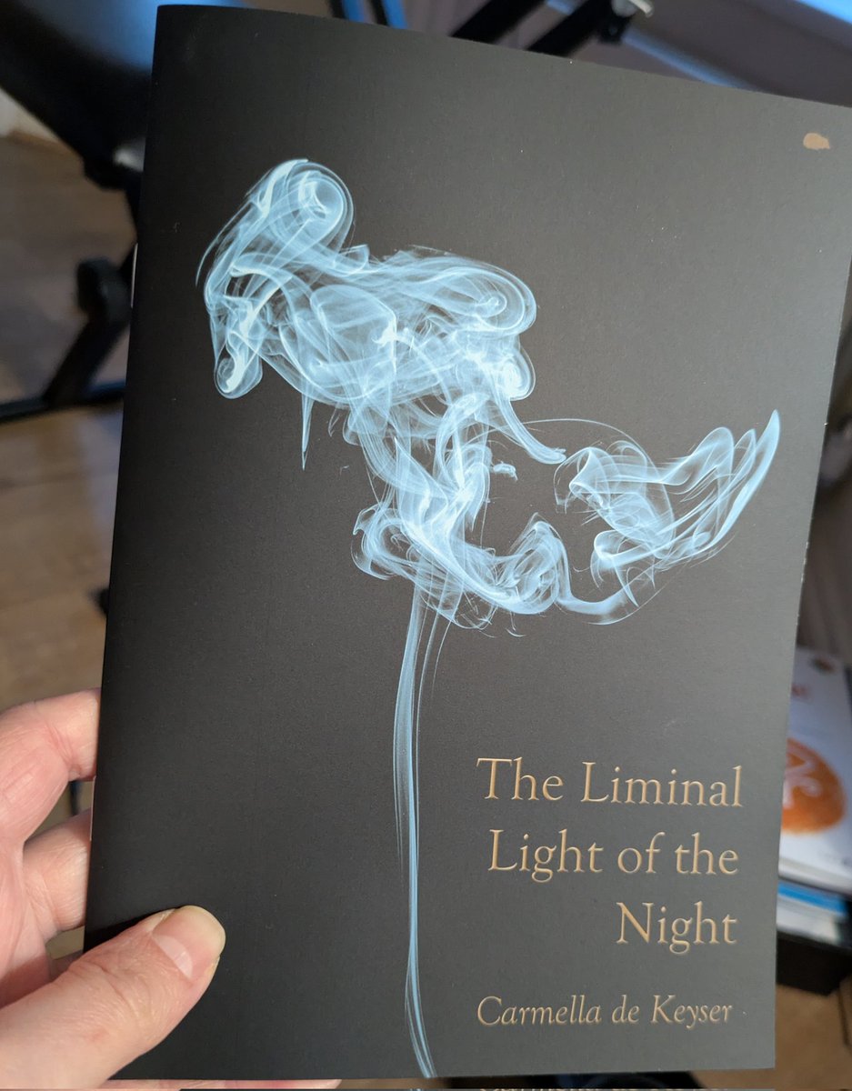 CarmellaPoetry's tweet photo. Feeling thankful. ππΌ
#kindreview
#theliminallightofthenight
#HedgehogPress
#PrizeWinningPamphlet
#liminal
#darkpoetry
#poemsonliminality https://t.co/rDm4RO5oE6