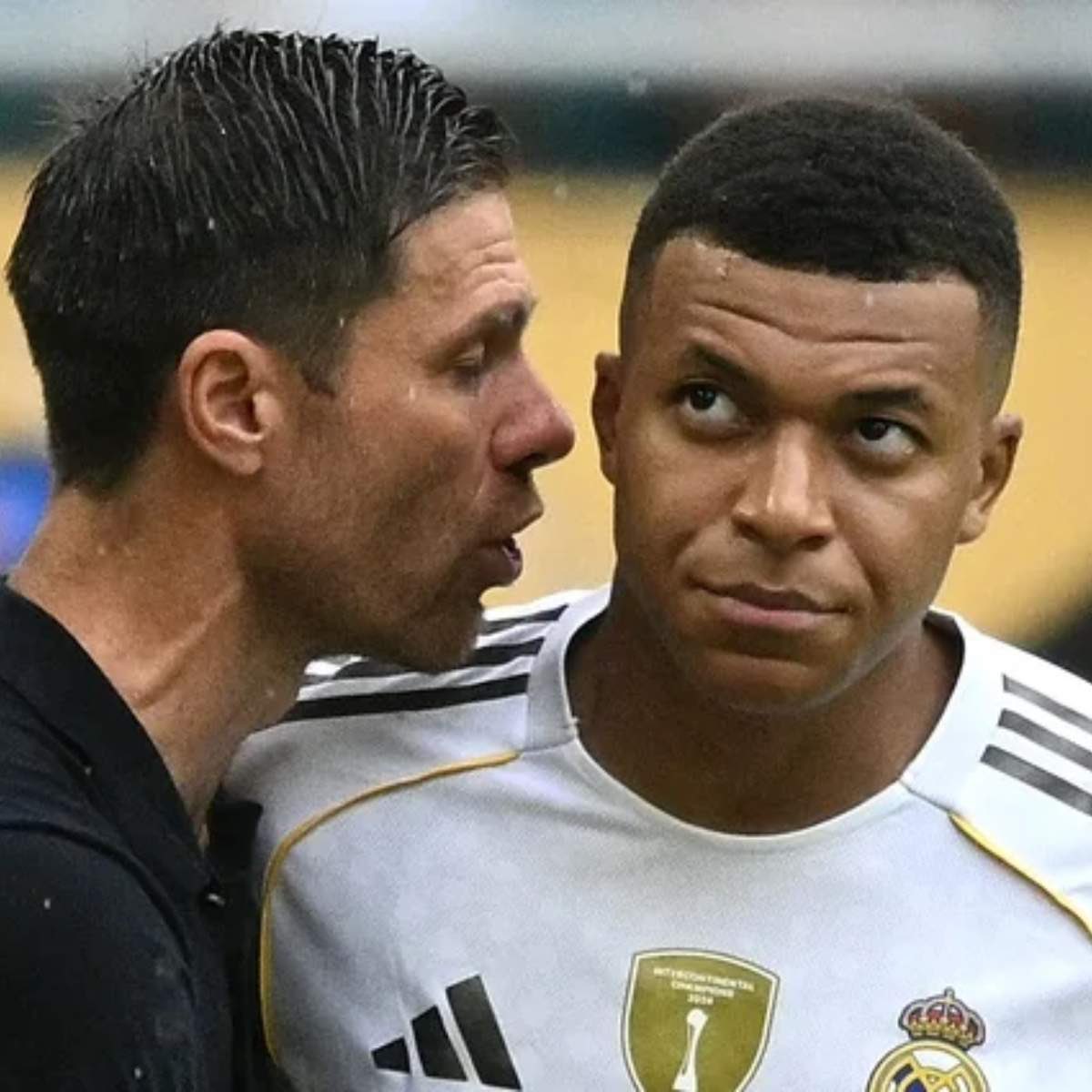 gruutii's tweet image. مدربي كيليان مبابي:

❌2018 - إيمري: موسم واحد

❌2020 - توماس توخيل: 17 شهر

❌2022 - ماوريسيو بوتشيتينو: 18 شهر

❌2023 - غالتييه: موسم واحد

❌2025 - انشيلوتي : موسم واحد

❌2026 - تشابي الونسو: 7 أشهر

 نتنياهو كرة القدم