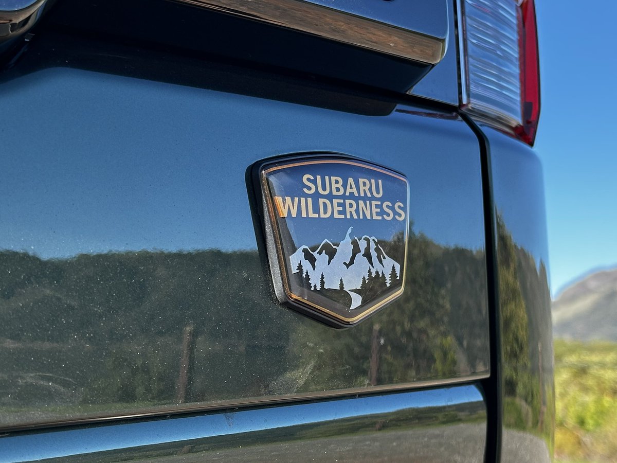 Motor1com's tweet image. We uhhhhh uh we uh were uhhhh we uh uh we out here