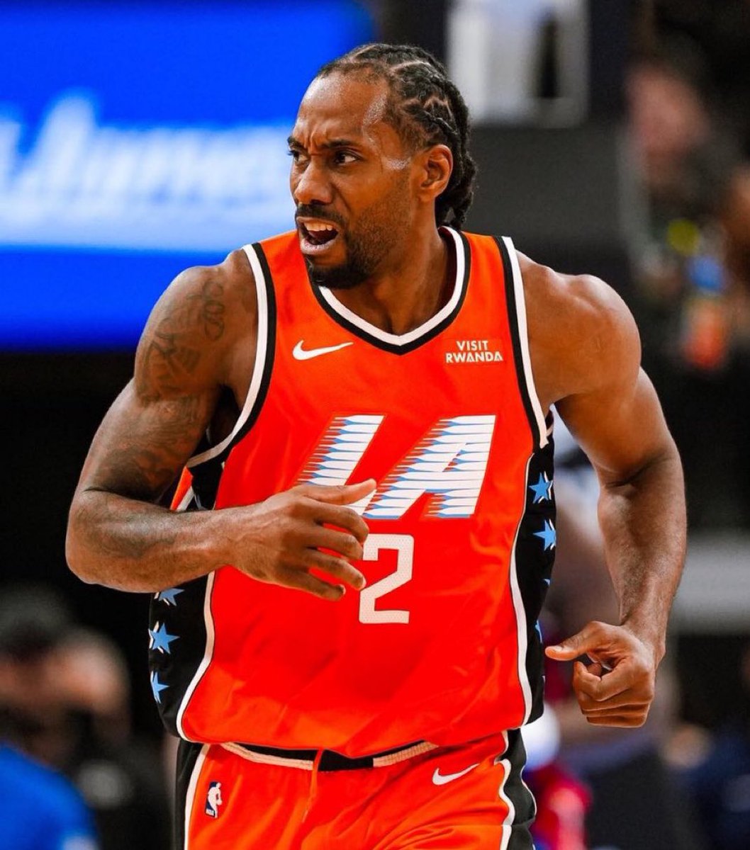 Over his last 12 games, Kawhi: 

- Leads the NBA in scoring (32.7 PPG)
- Leads the NBA in steals (2.5 SPG)
- Leads the NBA in plus-minus (138)
- Leads the NBA in wins (10)

Insane.