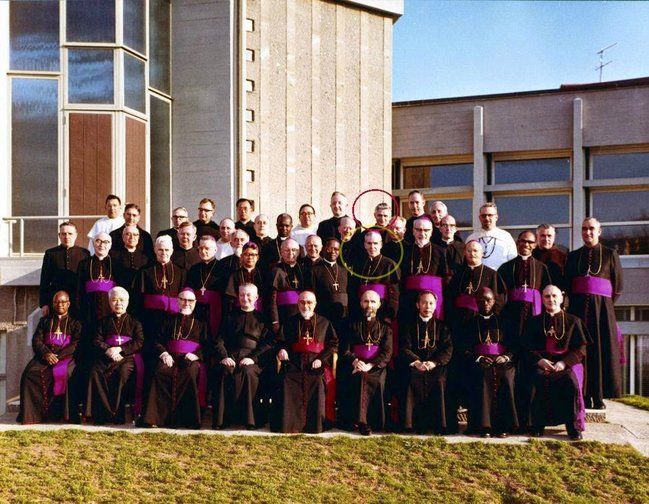 Bishop Ngo-dinh-Thuc is in the photo as well (bottom row, second from left). 