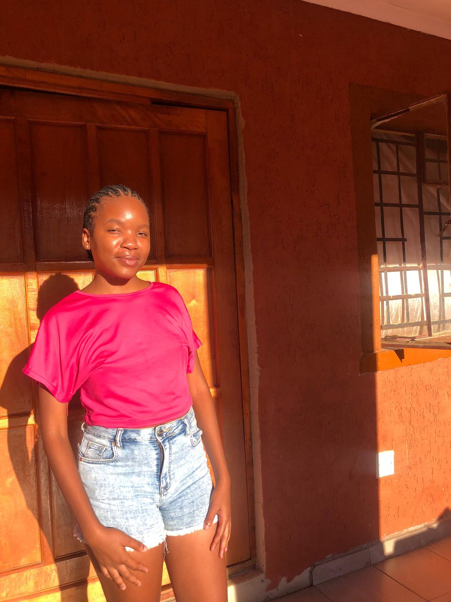 yourgirldibamzo's tweet image. ✨🤭