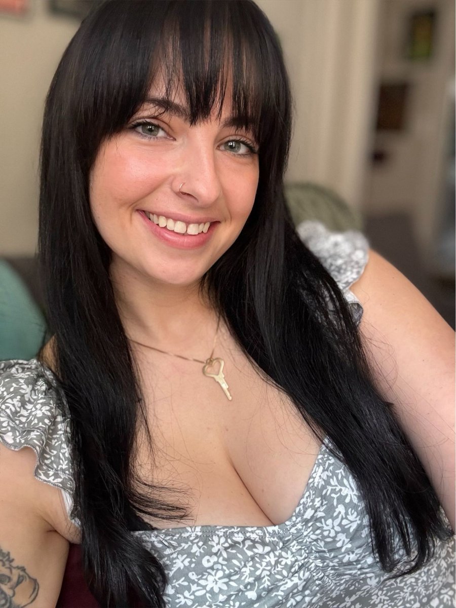 Miss Elena ✨ Findom tweet media