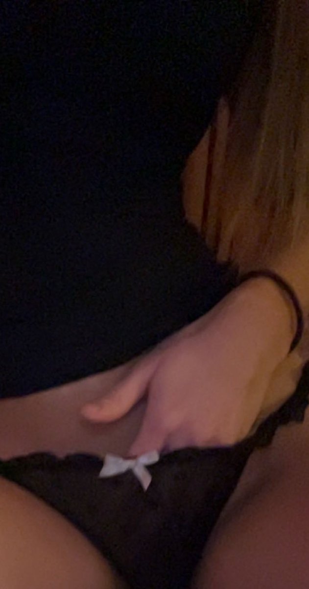 FrejaBee's tweet image. Är den rosa?🤭