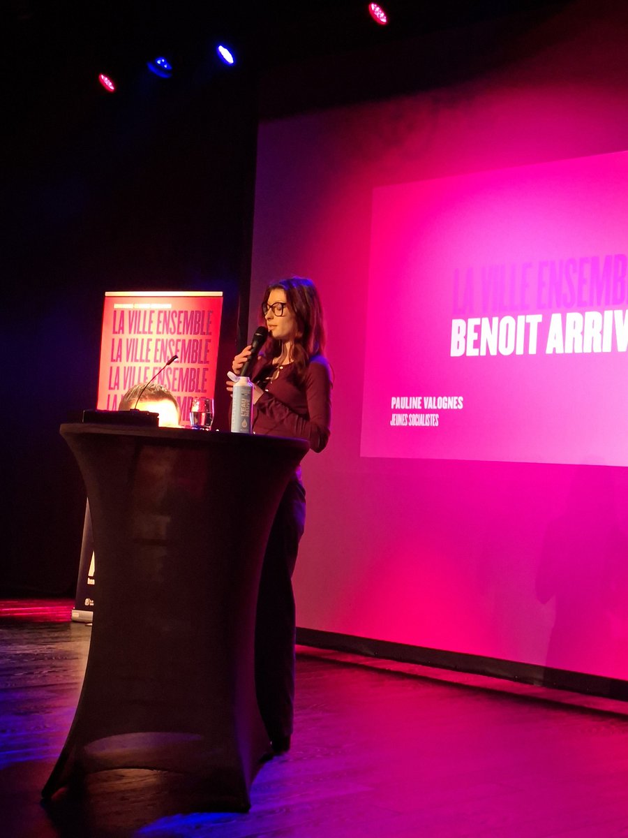 .<a href="/ArriveBenoit/">Arrivé Benoît</a> donne de la place mais surtout la parole à la jeunesse en qui il a confiance.
L'engagement n'attend pas les années, bravo à Pauline et aux Jeunes Socialistes de #Cherbourg pour vos propositions intégrées à notre projet municipal.