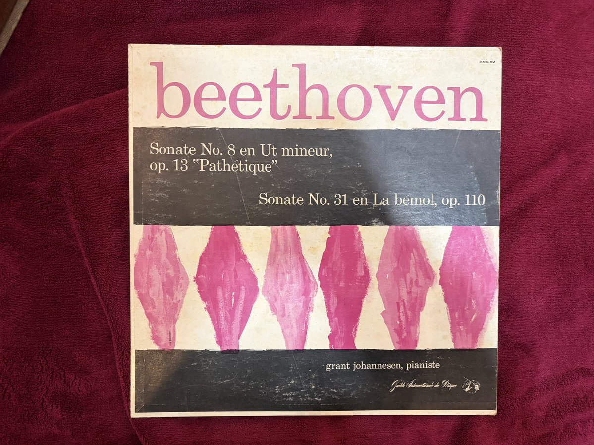 bewareofpity's tweet image. 