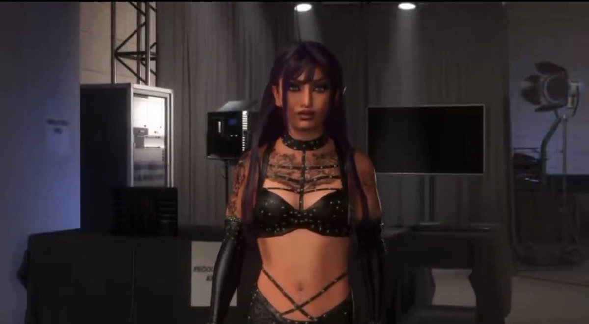 Oomfiverse's tweet image. ——- The screen splits into two frame, on the left stands Lex Walker, on the right is NXT Women’s Champion Jade Knight! ——-

Trenton (@TrentwentPriv_): “Ladies, thank you both for joining me. Lex, Jade… your history has been anything but quiet, and after everything that’s…