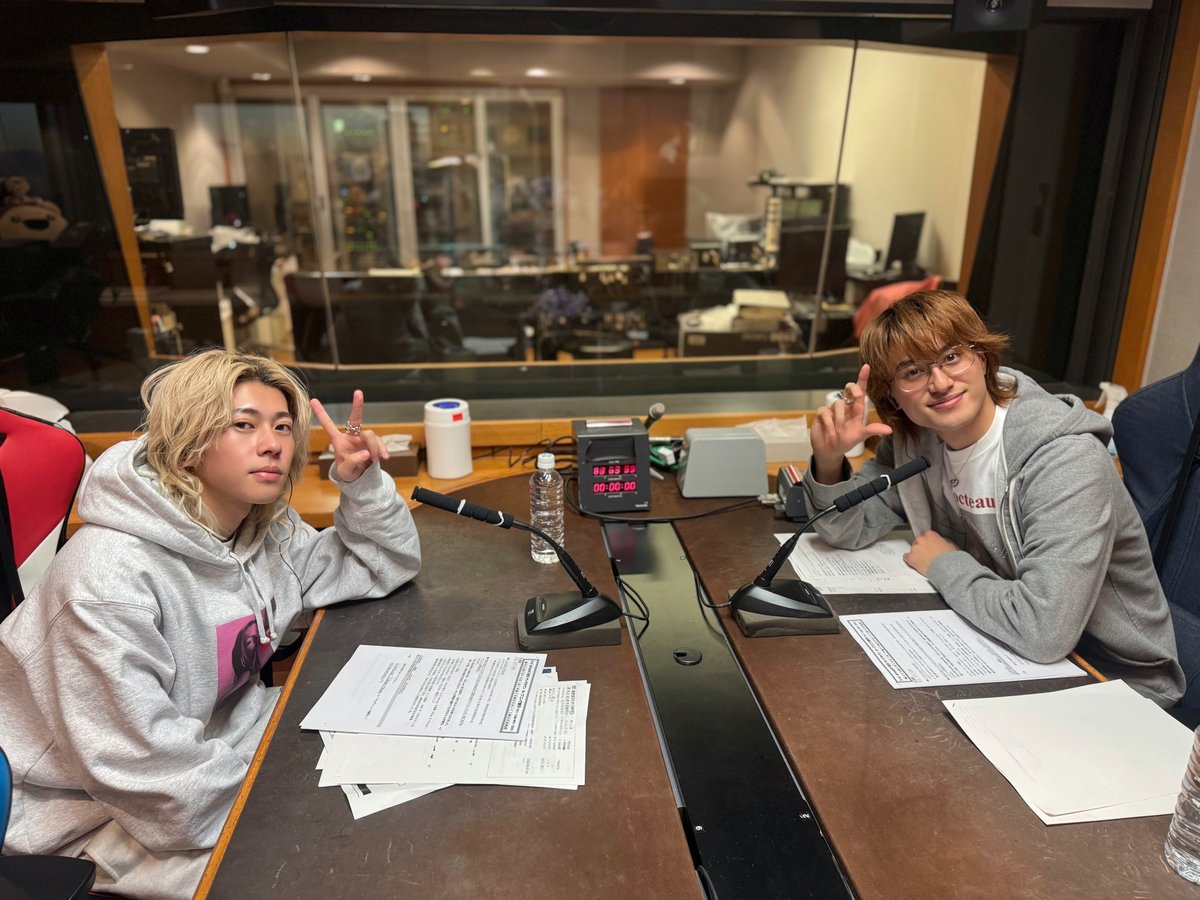 改めて･･･

＼2026年も日本の水曜の夜明けぜよ！！／

今夜の担当
#Aぇǃgroup 
#末澤誠也
#小島健

そんな気はしないが今年初出演の2人。
カウコンの振り返り
大阪松竹座のイベント
そして来月リリースのアルバムについてなどなど

今夜もポストは『#Aぇヤンタン』で
たくさんお待ちしております！