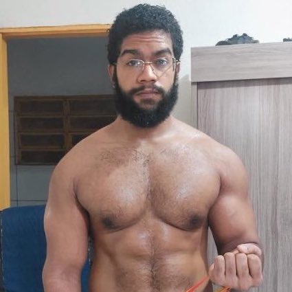 poponze's tweet image. Juliano Floss sobre Jones Manoel:

“Ele um dia vai ser presidente do Brasil.”