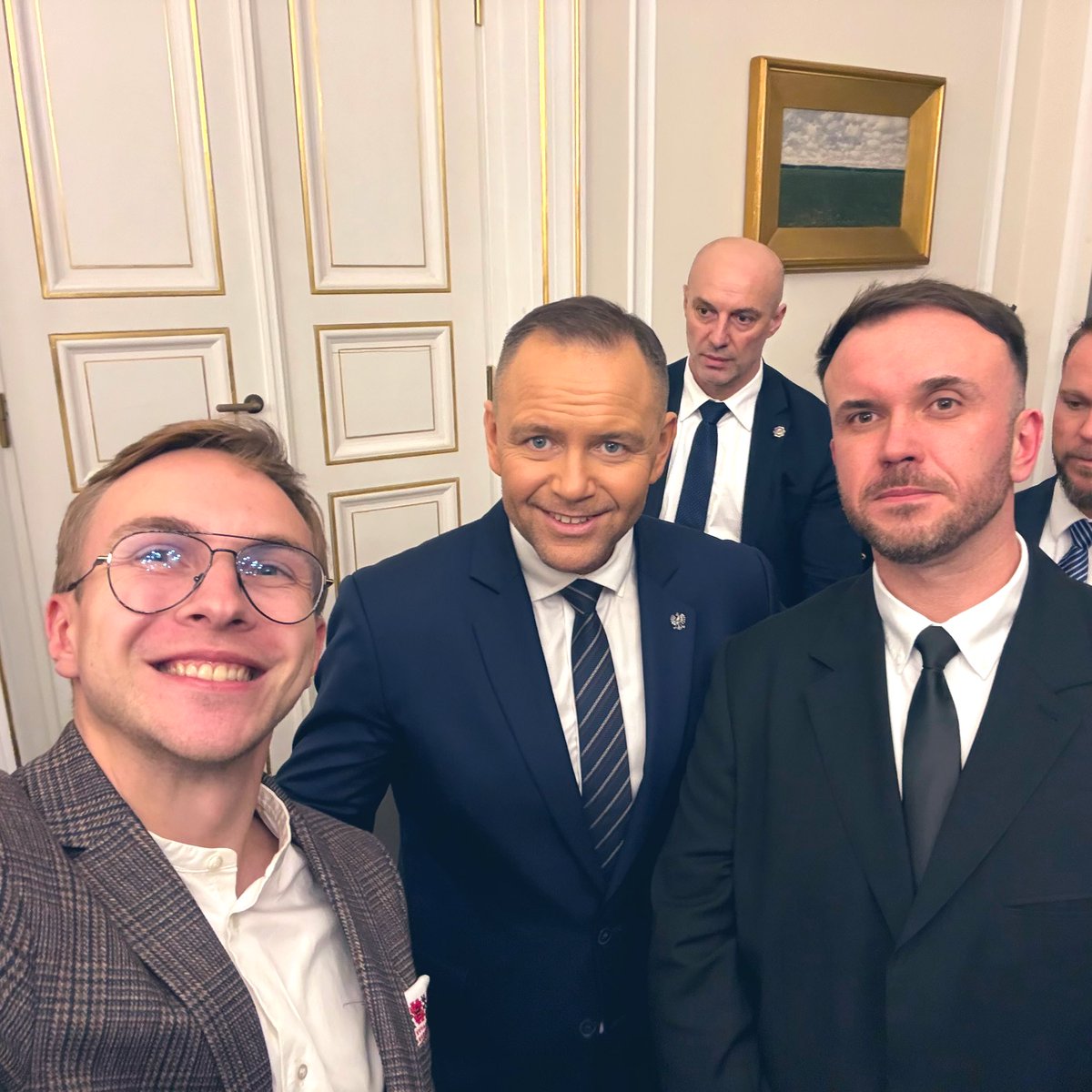 Як_мне_ўсё_абрыдла🏳️🌈🇪🇺 tweet media