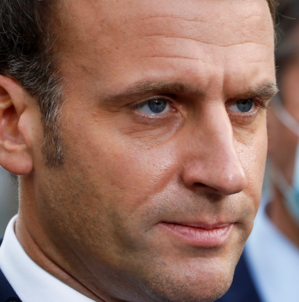 Ca fait exactement 3167 jours que <a href="/EmmanuelMacron/">Emmanuel Macron</a> est Président, et ça fait 3167 jours que j'en ai plein le cul