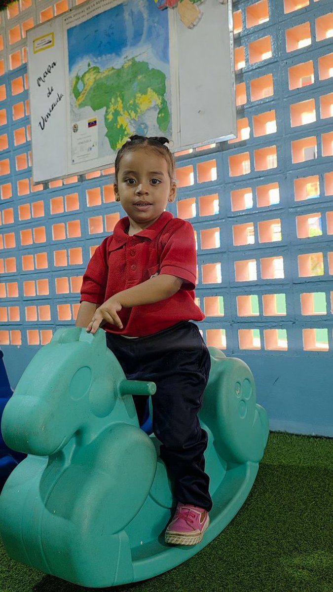 gestionperfecta's tweet photo. El preescolar "José Bernardo Bermúdez, sueños de un gran líder" quedó al 100%, para la alegría y formación de un centenar de niños y niñas.

Junto a @_LaAvanzadora  reinauguramos estas instalaciones, se mejoró el sistema eléctrico, infraestructura en general y todas las áreas. https://t.co/OaInIYR4iZ