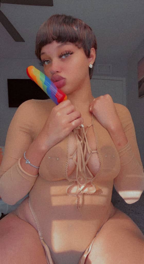 Eliza Becky tweet media