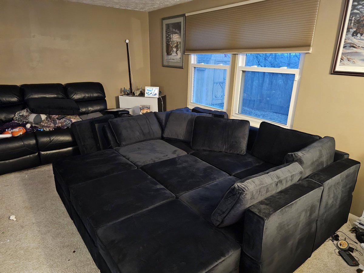 CDaedlyn's tweet image. Our parties have been growing in popularity among Cinci/NKY furs, so Duffin &amp;amp; I invested in a large modular couch for *BIG* group cuddles &amp;gt;:3