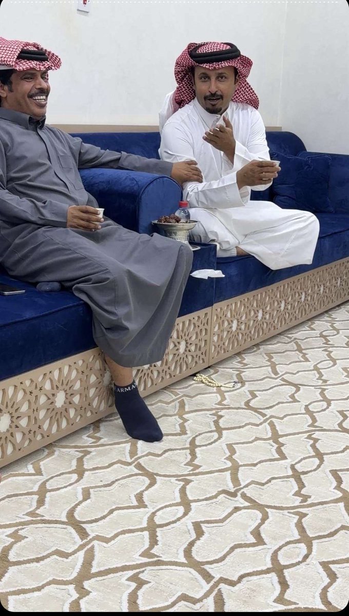meshary660's tweet photo. حاكم الشعل وسيدها ..

ياطيبك يابن عمي لاعدمتك 

#فلاح_ابن_ملحم https://t.co/CoYkbJuTzO