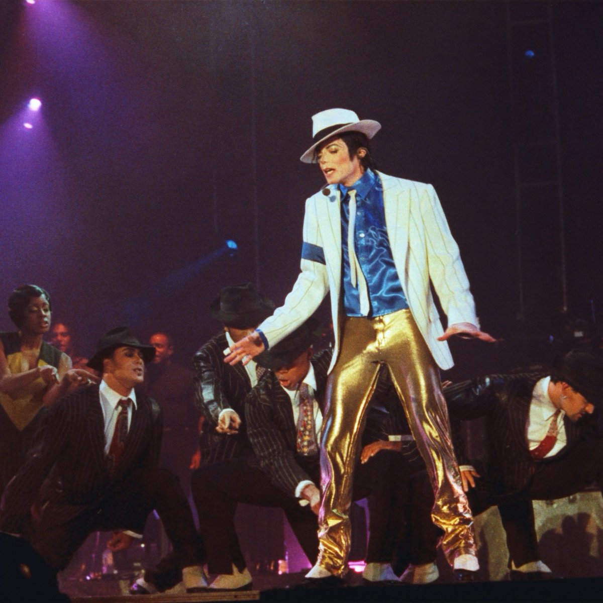 FalandoDeMaico's tweet image. 🚨 | O canal MJContent1 acaba de publicar no YouTube o HIStory Tour Live in Brunei (1996) em qualidade superior, um verdadeiro presente para os fãs de Michael Jackson.

O show foi extraído diretamente de um LaserDisc, formato valorizado por preservar mais detalhes de imagem e…