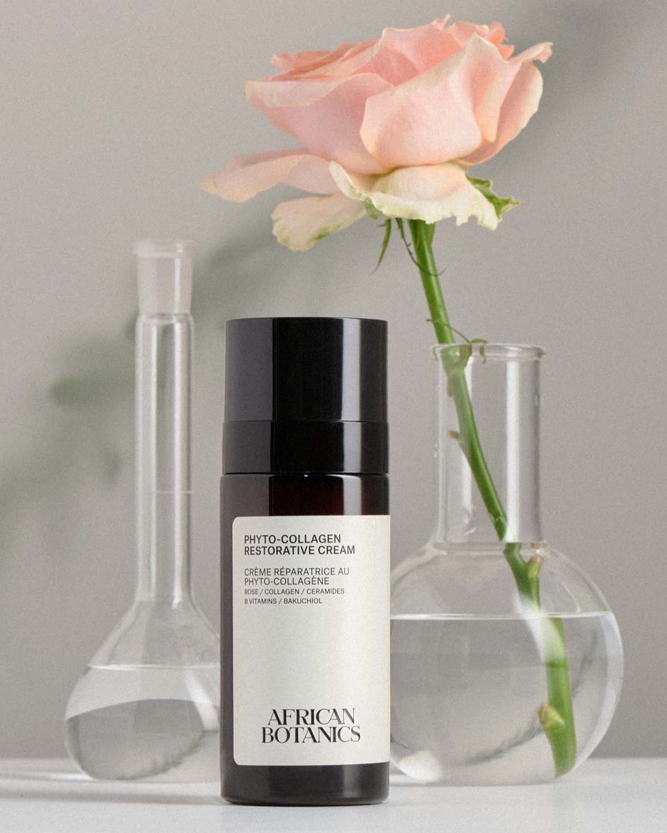 Phyto-Collagen Restorative Cream

If you’re looking for targeted firmness, supple volume and deep hydration, this is your go-to.