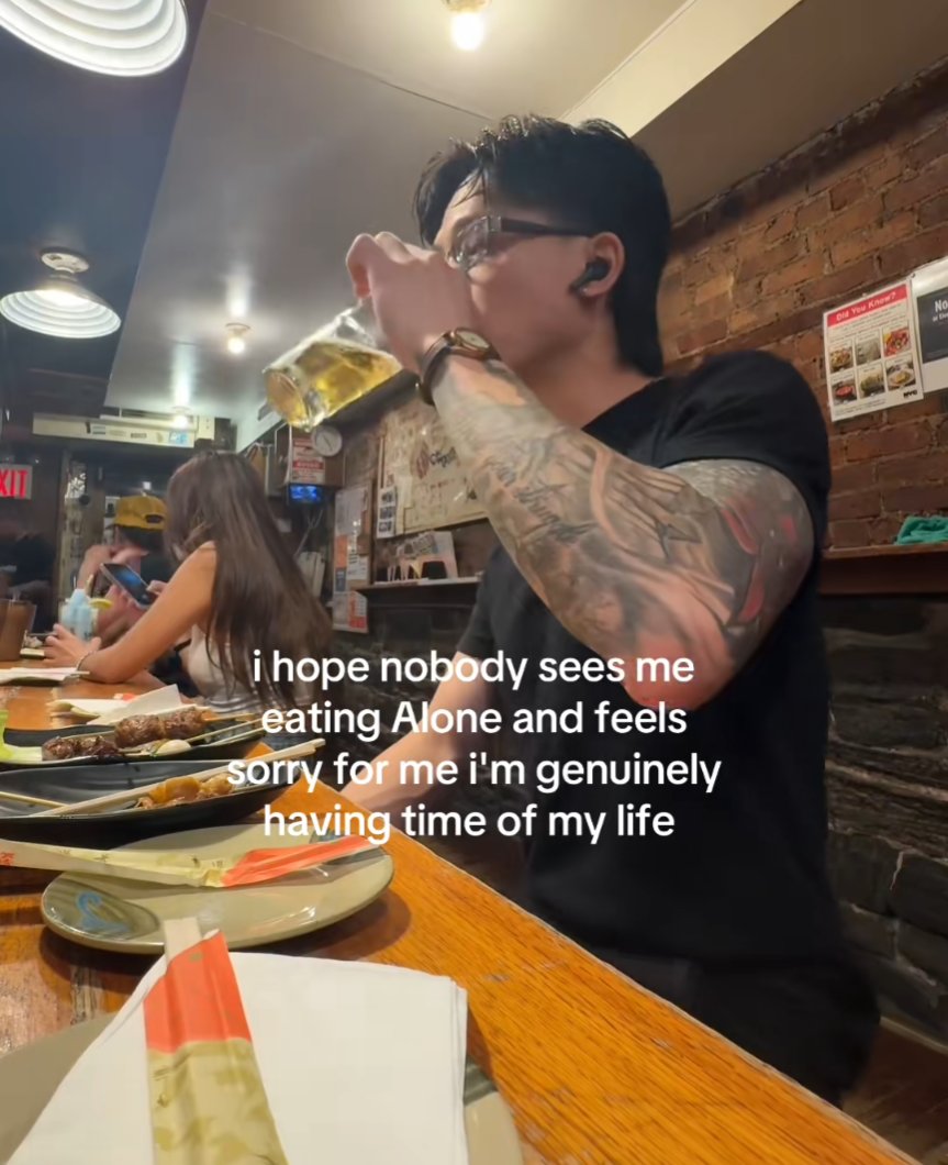 MadsPosting's tweet image. peak male experience