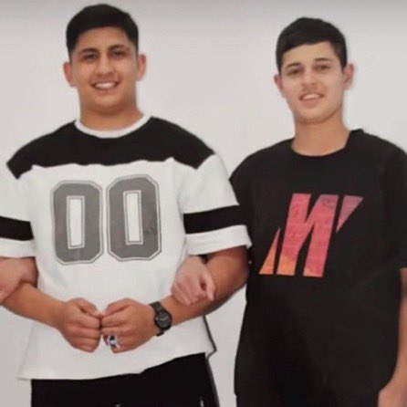 Cezaevlerinde verilen yemekler 
Ortaöğretim okullarında verilsin 
Mahkumlarda da her gün 
1 simit 1 ayran yesin 
Öğrencilere bakın 
Mahkumlara değil
Domuz gibi yapıp dışarı salmayın 

<a href="/yilmaztunc/">Yılmaz TUNÇ</a>