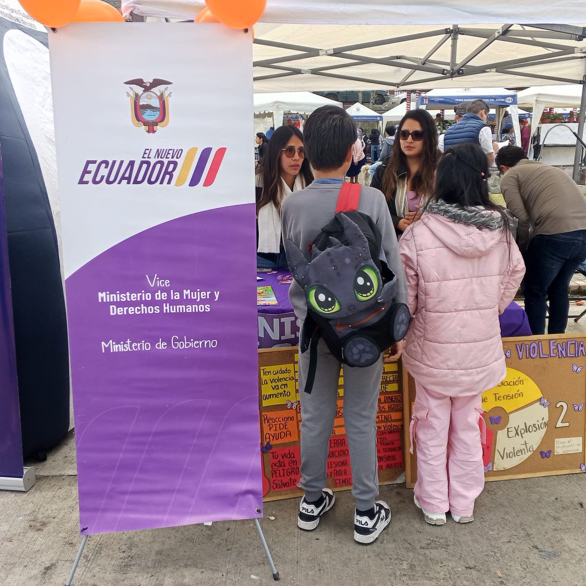 📍 Territorio #Paccha 

Desde la Zonal 6 del <a href="/MinGobiernoEc/">Ministerio de Gobierno Ecuador</a> participamos en Brigadas Sociales, con un stand informativo que permitió  acercar nuestros servicios a la ciudadanía para promover el acceso a derechos y fortalecer la articulación interinstitucional en beneficio de