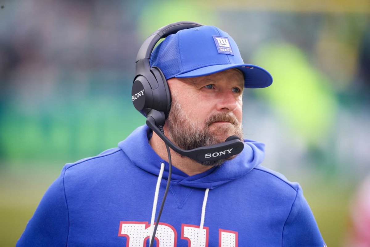 SteelersDraftt's tweet photo. My Ideal #Steelers Coaching Hires:

HC: Mike Tomlin —> Klint Kubiak

OC: Arthur Smith —> Brian Daboll

DC: Teryl Austin —> Brian Flores https://t.co/YRCMguWKH2