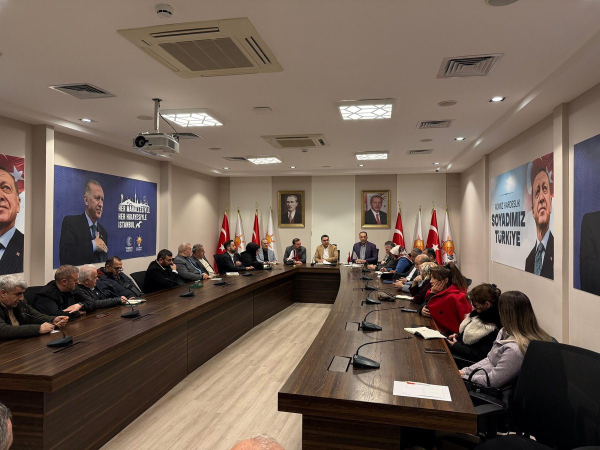 aksariyer's tweet image. İlçe Yönetim Kurulu Toplantımızı, İlçe Başkanımız Halil İbrahim Kurşun Başkanlığında, İl Sorumlumuz Harun Muş’un katılımıyla gerçekleştirdik. 

Toplantımızda gerçekleşen faaliyetlerimizi değerlendirerek, gelecek hafta planlamamızı yaptık ve Ramazan ayı çalışmalarımıza ilişkin…