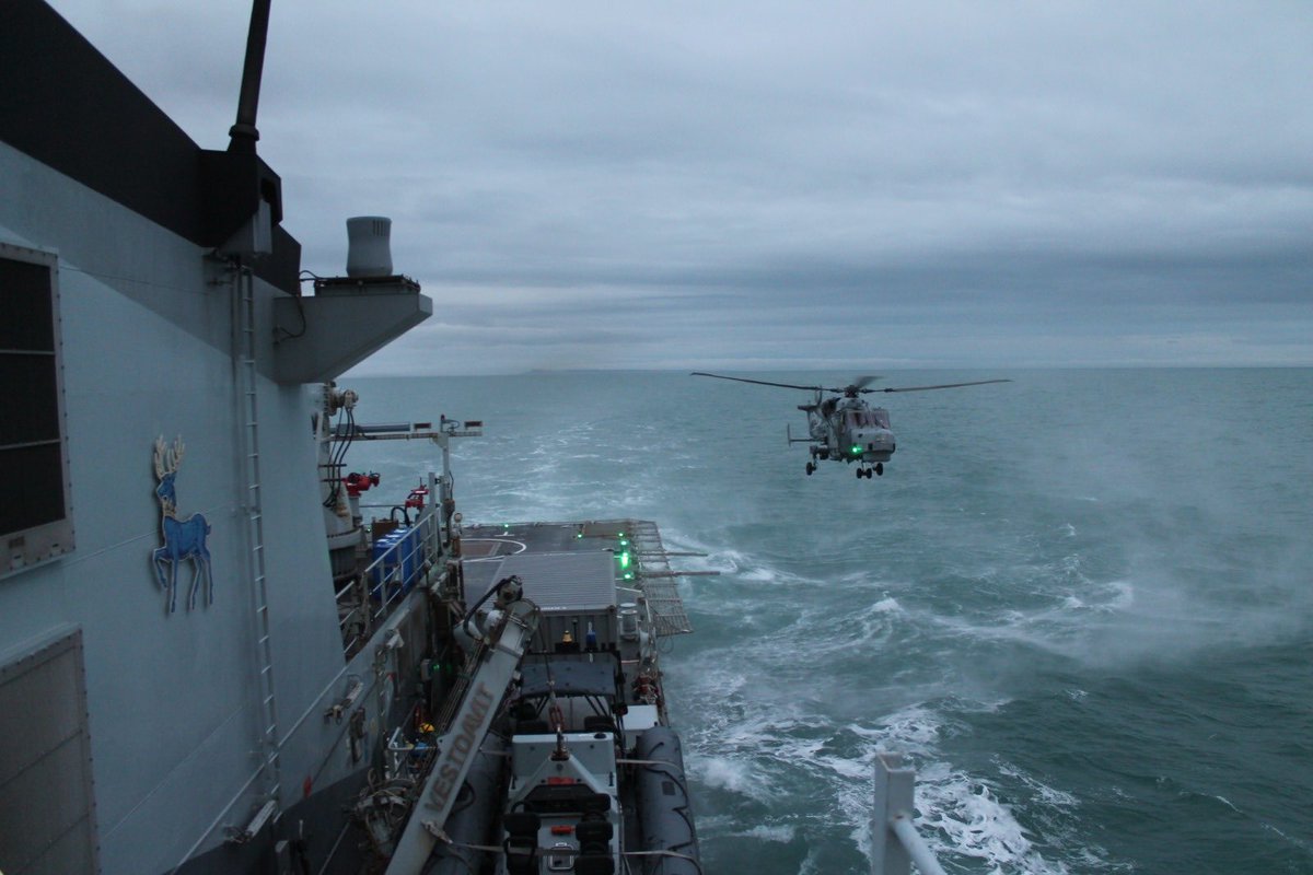 HMS Trent tweet media