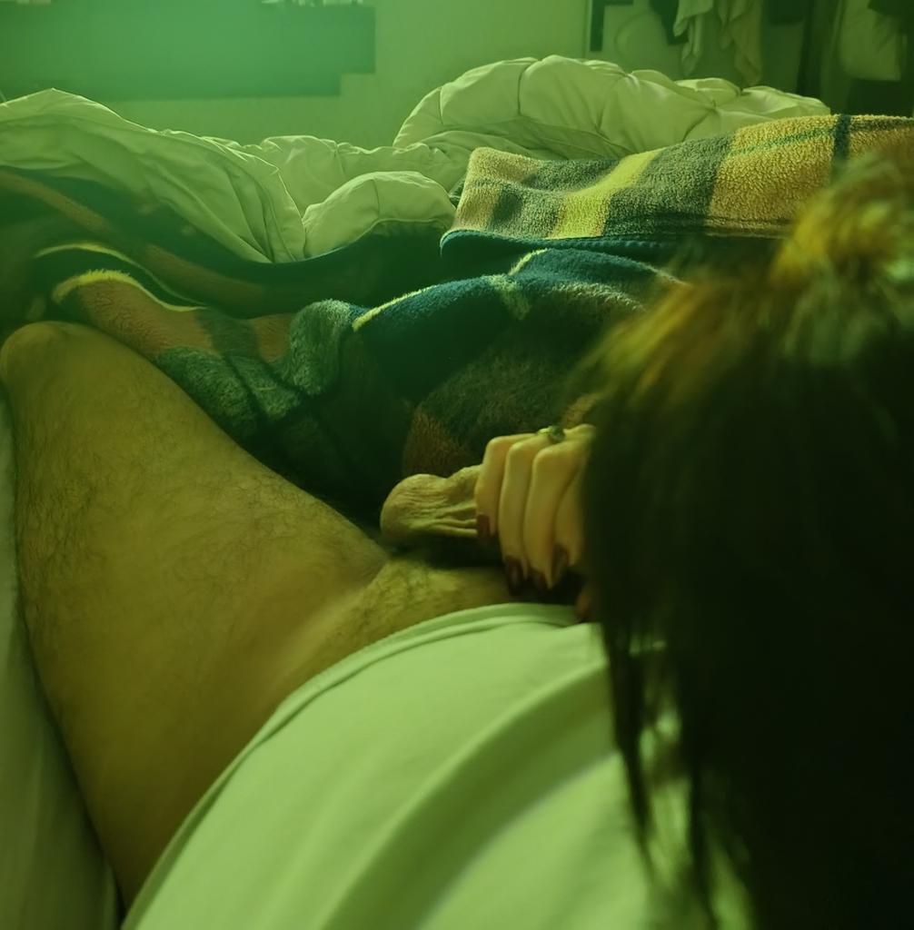 Gece devam ediyor👅👅👅