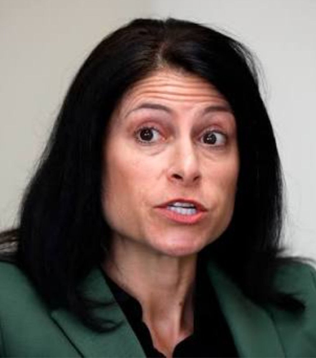 Charlieleduff's tweet image. Dana the Dope helped criminal cases disappear for both a friend and her wife.
Now, an ethics complaint's been filed against AG Nessel with the Michigan Bar Assoc.
I want to know when the Michigan House of Reps will vote on Nessel’s criminal contempt charges?
Where's the courage?