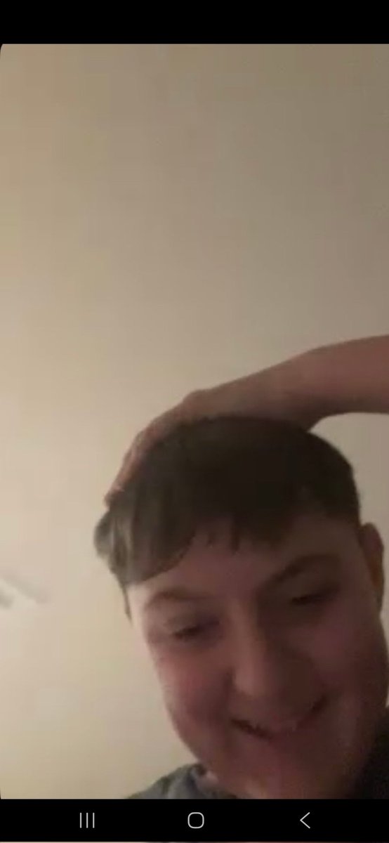 ScxredFabi 7 tweet media