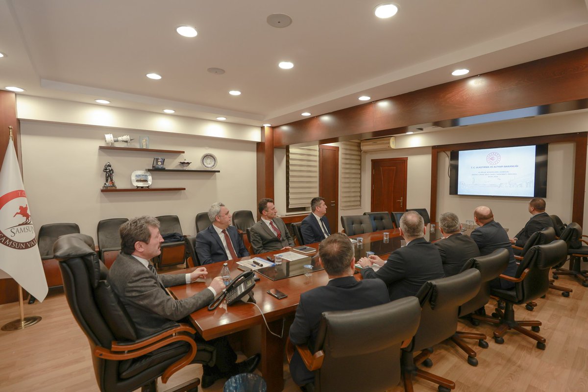 #Bafra Liman Gölü Sahil Tahkimatı

📌Kıyı erozyonuyla mücadele kapsamında Ulaştırma ve Altyapı Bakanlığı 9. Bölge Müdürlüğü tarafından planlama/proje çalışmaları yürütülen ve Altyapı Yatırımları Genel Müdürlüğü tarafından ihalesi gerçekleştirilerek sözleşme aşamasına gelen Bafra