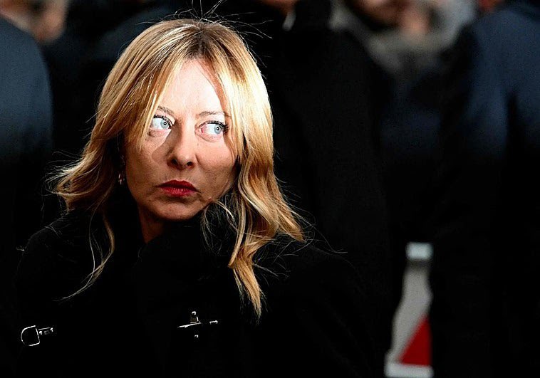 Pastis's tweet image. Qué foto de Meloni! Primera sensación, “la niña del exorcista”