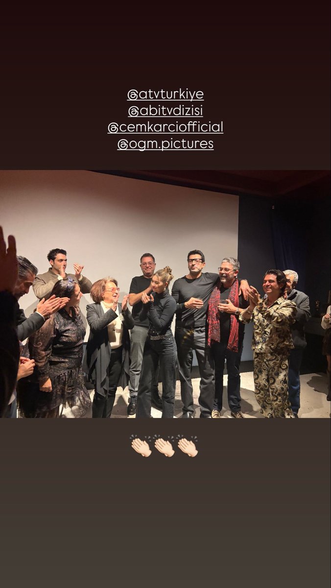 afrasource's tweet image. 260113 | #AfraSaraçoğlu with the cast and crew of #Abi.

© yarennyapici