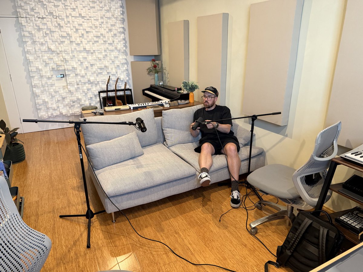 Down Round tweet media