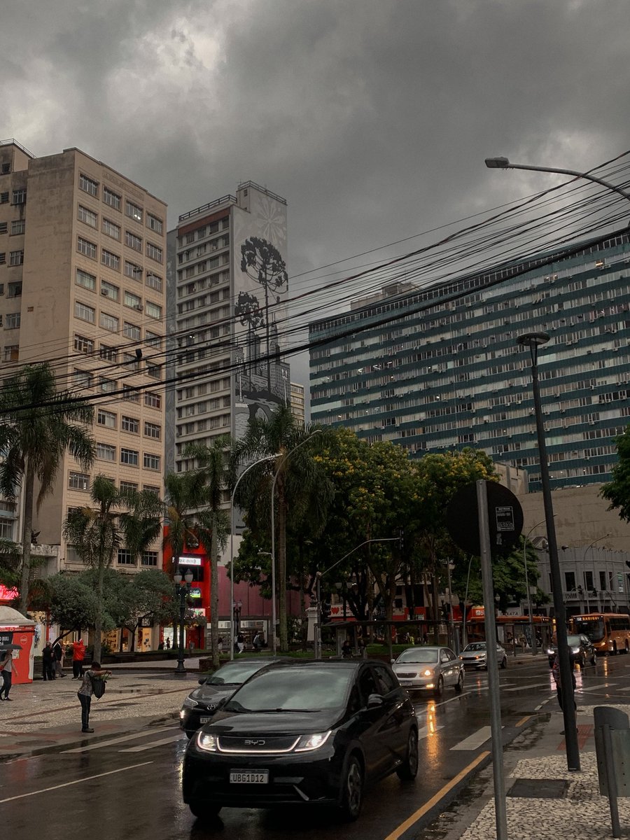 crydrex's tweet image. Dias chuvosos e eu